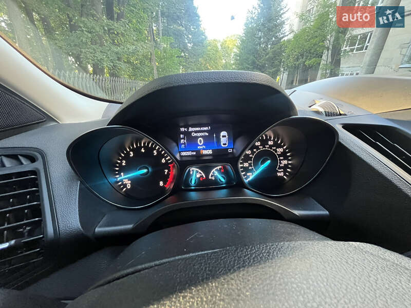Внедорожник / Кроссовер Ford Escape 2018 в Львове фото 23 Внедорожник / Кроссовер Ford Escape 2018 в Львове