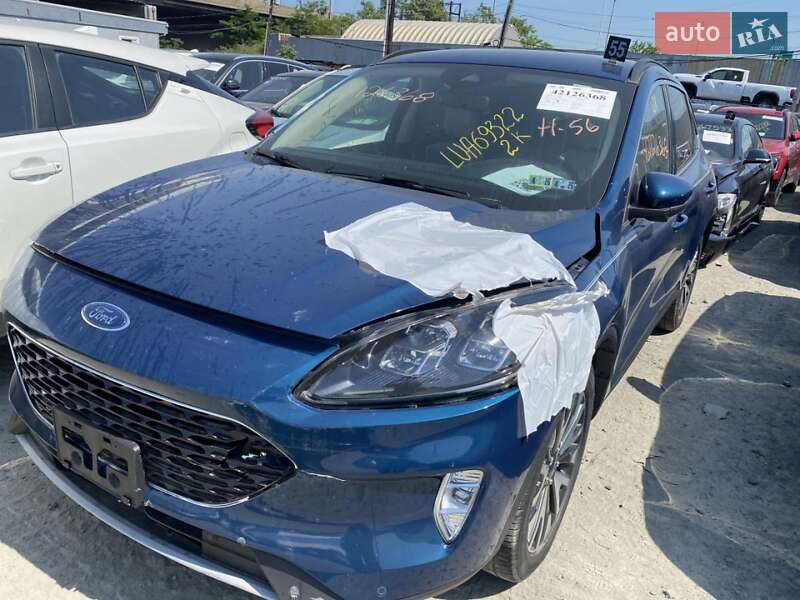 Внедорожник / Кроссовер Ford Escape 2019 в Львове