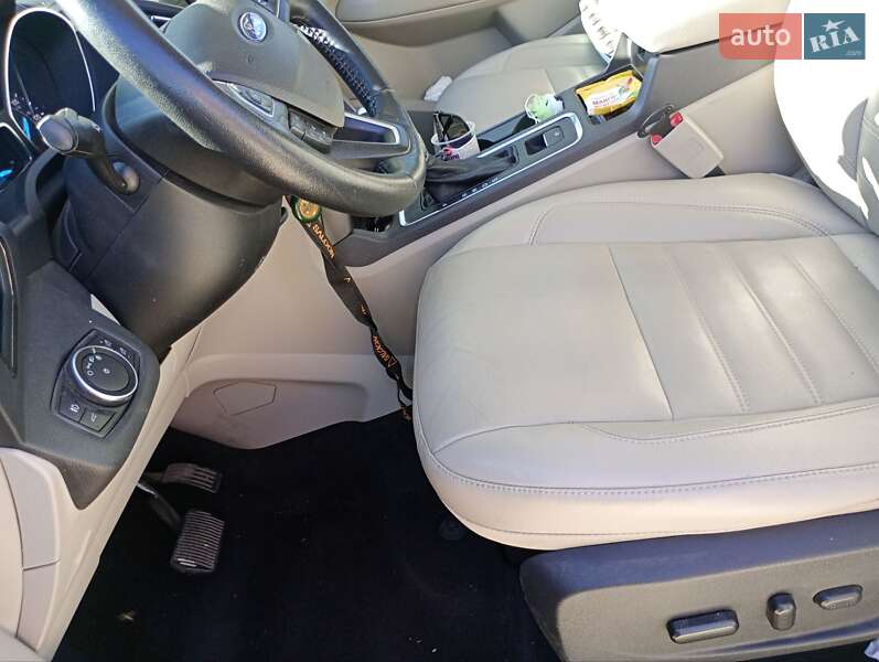 Ford Escape 2018
