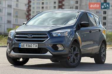 Позашляховик / Кросовер Ford Escape 2018 в Запоріжжі
