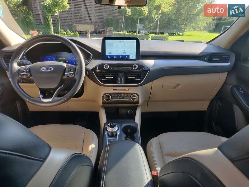 Внедорожник / Кроссовер Ford Escape 2019 в Золочеве фото 12 Внедорожник / Кроссовер Ford Escape 2019 в Золочеве