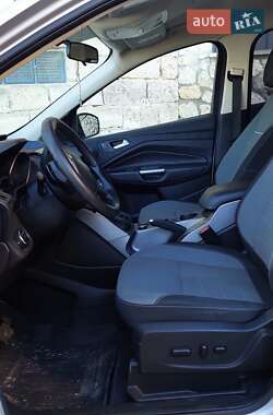 Внедорожник / Кроссовер Ford Escape 2014 в 