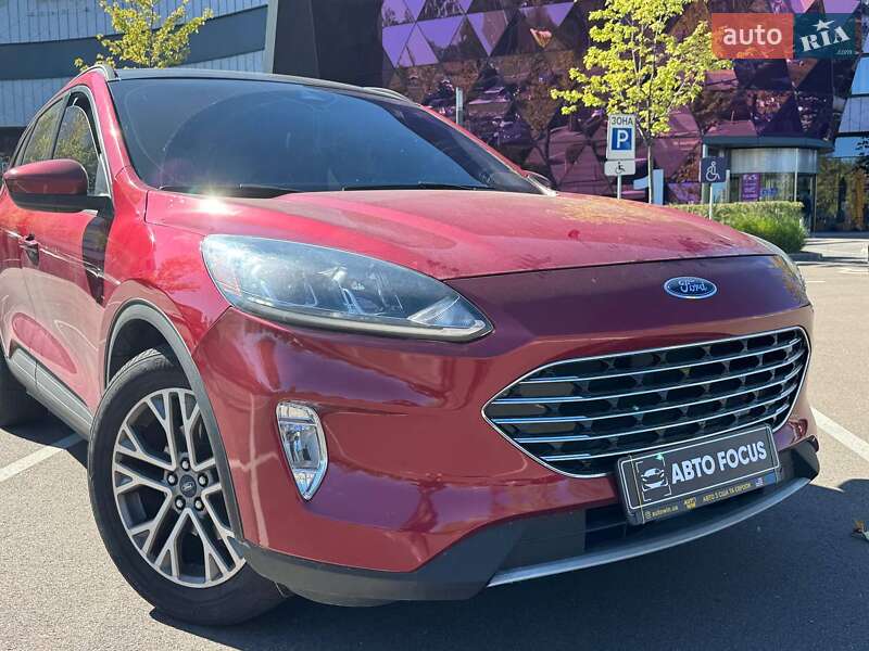 Внедорожник / Кроссовер Ford Escape 2021 в Киеве