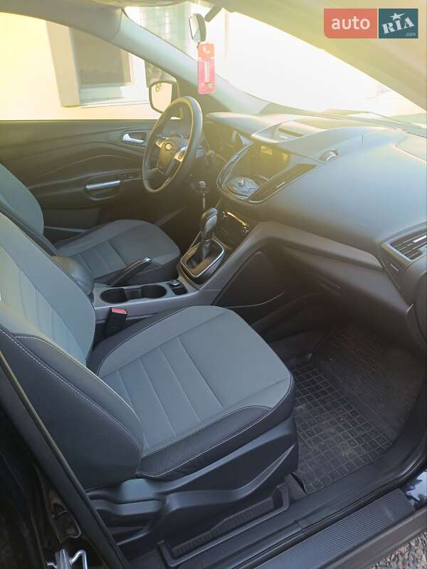 Внедорожник / Кроссовер Ford Escape 2013 в Черкассах