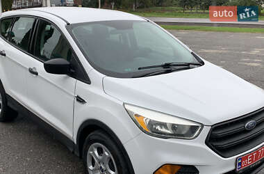 Внедорожник / Кроссовер Ford Escape 2018 в 