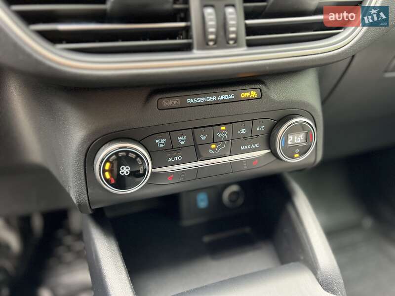 Внедорожник / Кроссовер Ford Escape 2020 в Киеве фото 34 Внедорожник / Кроссовер Ford Escape 2020 в Киеве