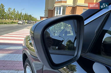 Внедорожник / Кроссовер Ford Escape 2021 в 