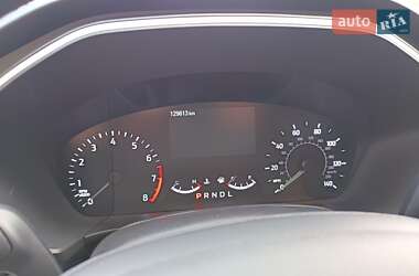 Внедорожник / Кроссовер Ford Escape 2020 в 