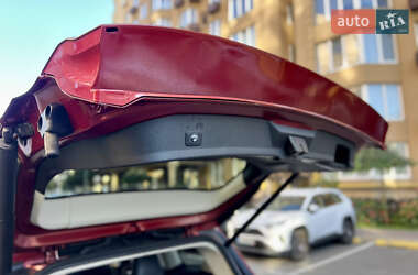 Внедорожник / Кроссовер Ford Escape 2018 в 