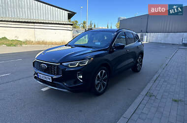 Внедорожник / Кроссовер Ford Escape 2023 в 
