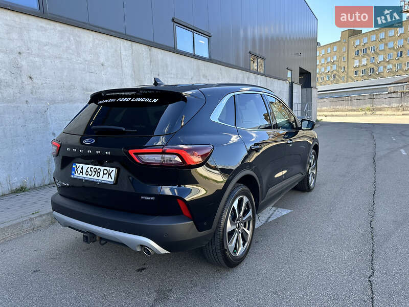 Внедорожник / Кроссовер Ford Escape 2023 в Киеве