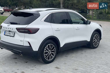 Позашляховик / Кросовер Ford Escape 2023 в Львові