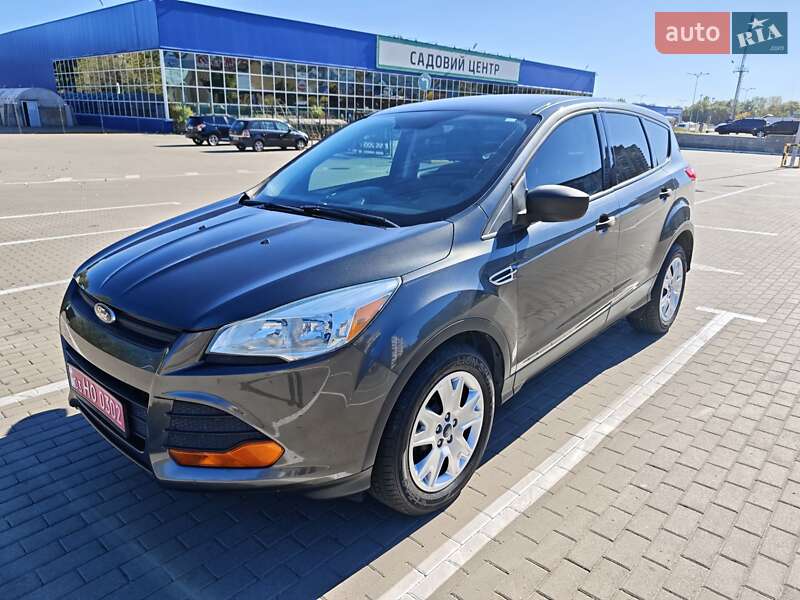Внедорожник / Кроссовер Ford Escape 2015 в 