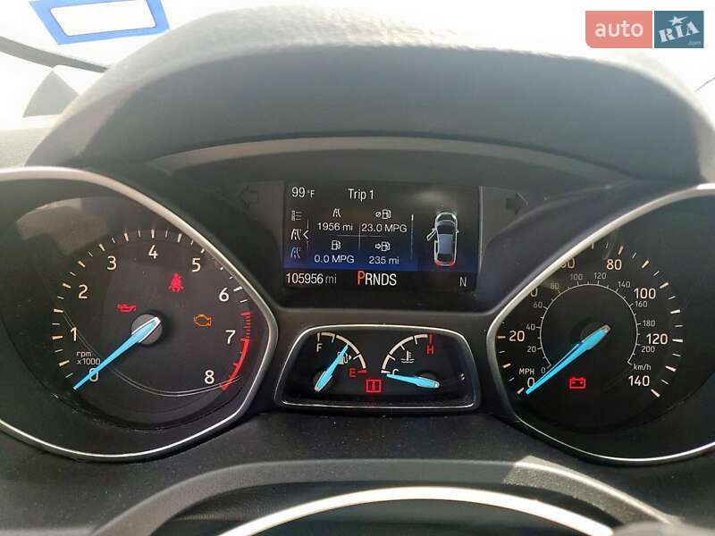 Внедорожник / Кроссовер Ford Escape 2017 в Черкассах