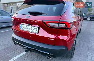 Внедорожник / Кроссовер Ford Escape 2023 в 