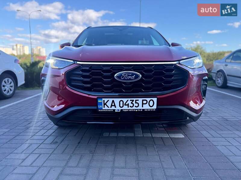 Внедорожник / Кроссовер Ford Escape 2023 в Киеве
