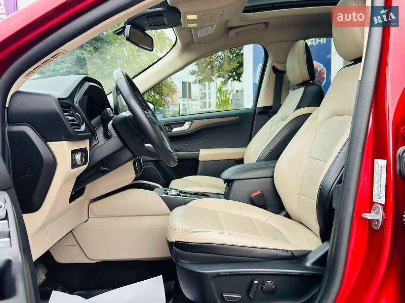 Внедорожник / Кроссовер Ford Escape 2020 в Львове