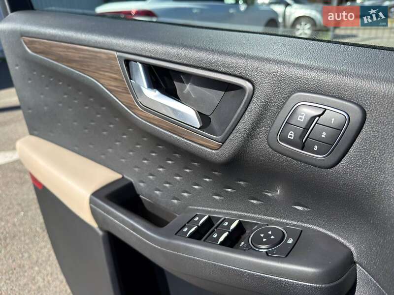 Внедорожник / Кроссовер Ford Escape 2020 в Киеве фото 12 Внедорожник / Кроссовер Ford Escape 2020 в Киеве