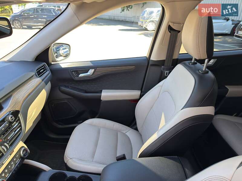 Внедорожник / Кроссовер Ford Escape 2020 в Киеве фото 27 Внедорожник / Кроссовер Ford Escape 2020 в Киеве