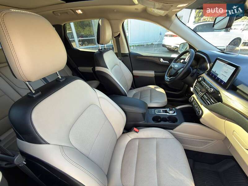 Внедорожник / Кроссовер Ford Escape 2020 в Киеве фото 31 Внедорожник / Кроссовер Ford Escape 2020 в Киеве