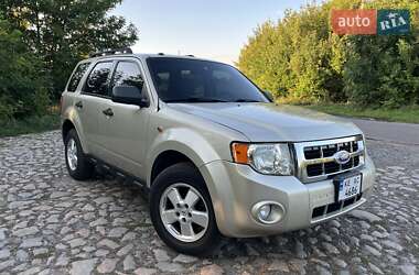 Внедорожник / Кроссовер Ford Escape 2011 в 