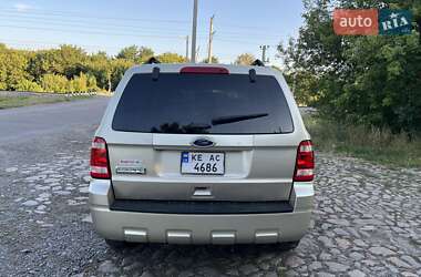 Внедорожник / Кроссовер Ford Escape 2011 в 