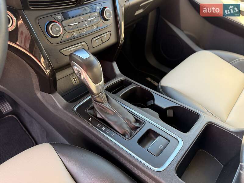 Внедорожник / Кроссовер Ford Escape 2019 в Одессе