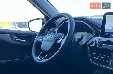 Внедорожник / Кроссовер Ford Escape 2022 в 