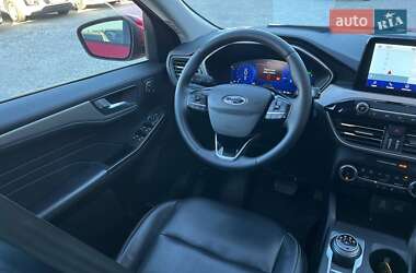 Внедорожник / Кроссовер Ford Escape 2022 в 