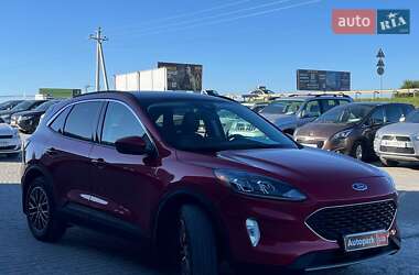 Внедорожник / Кроссовер Ford Escape 2022 в 