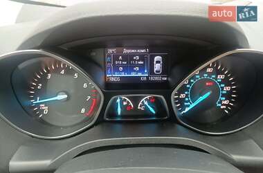 Позашляховик / Кросовер Ford Escape 2013 в 