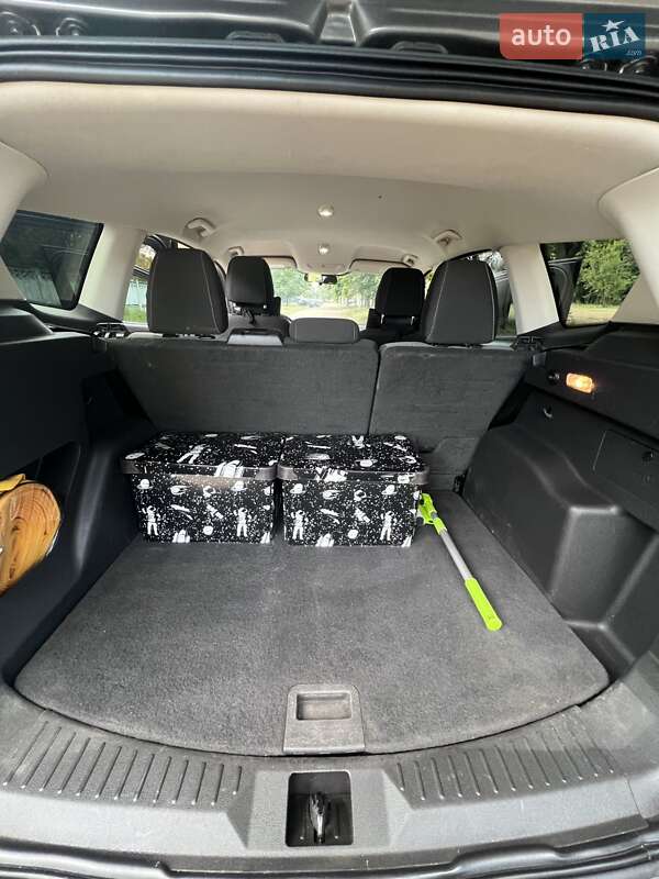 Позашляховик / Кросовер Ford Escape 2014 в Лозовій