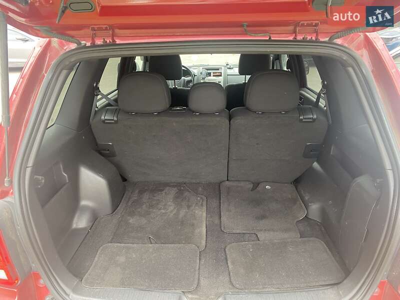 Внедорожник / Кроссовер Ford Escape 2009 в Киеве