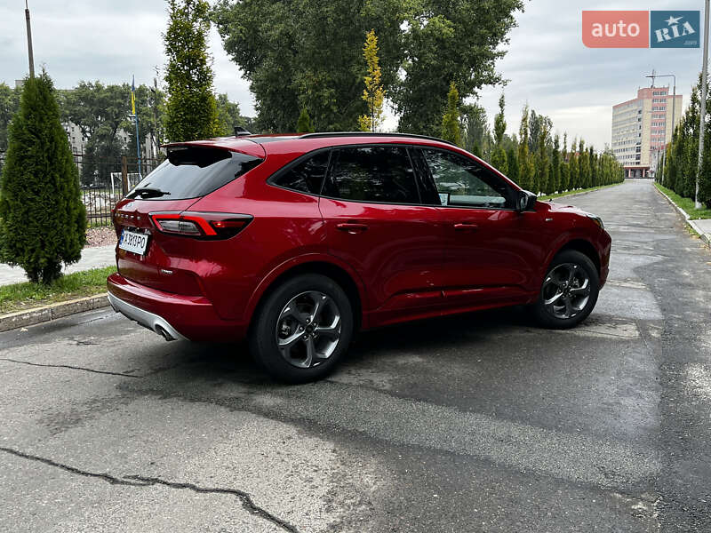 Внедорожник / Кроссовер Ford Escape 2024 в Киеве
