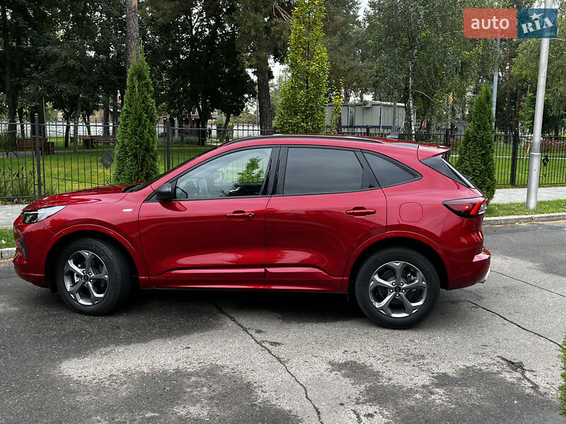 Внедорожник / Кроссовер Ford Escape 2024 в Киеве