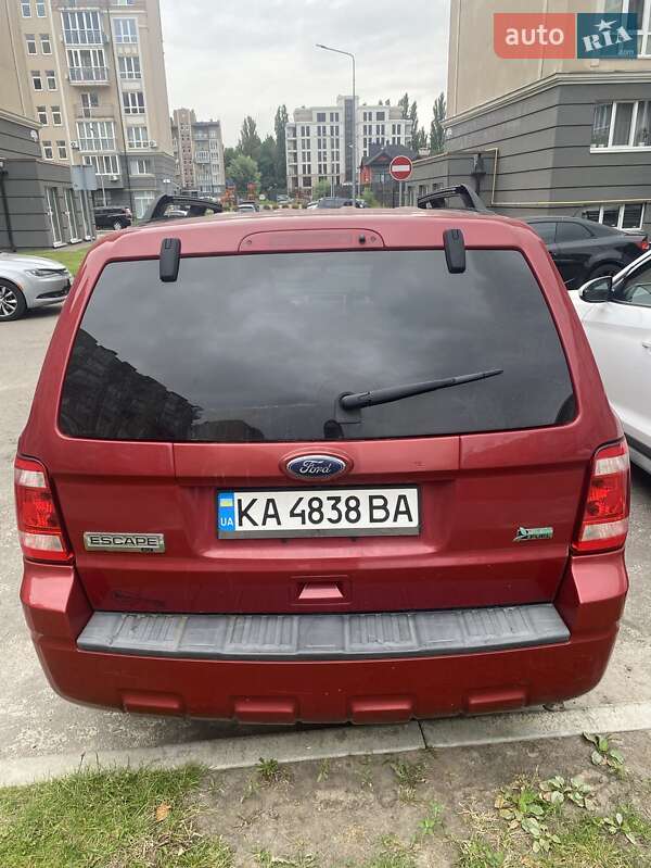 Внедорожник / Кроссовер Ford Escape 2009 в Киеве