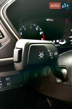 Внедорожник / Кроссовер Ford Escape 2021 в 