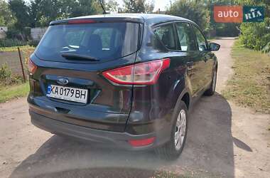 Внедорожник / Кроссовер Ford Escape 2013 в 