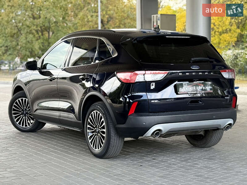 Внедорожник / Кроссовер Ford Escape 2021 в Николаеве
