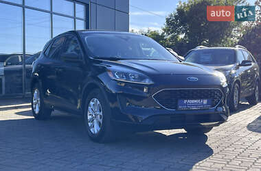 Внедорожник / Кроссовер Ford Escape 2022 в 