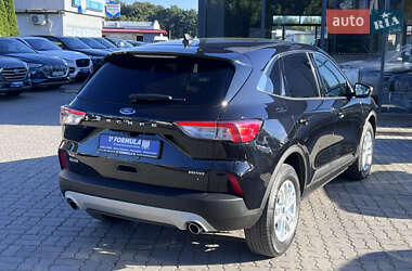 Внедорожник / Кроссовер Ford Escape 2022 в 