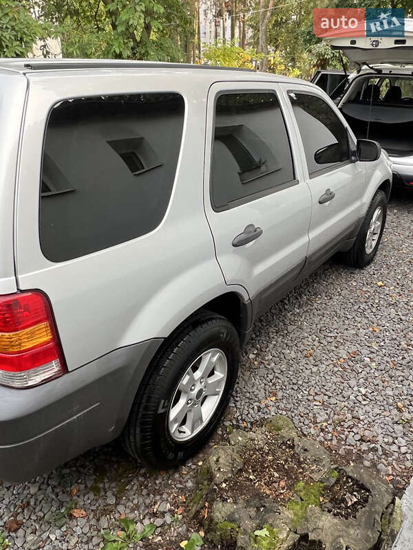 Позашляховик / Кросовер Ford Escape 2006 в Львові фото 5 Позашляховик / Кросовер Ford Escape 2006 в Львові
