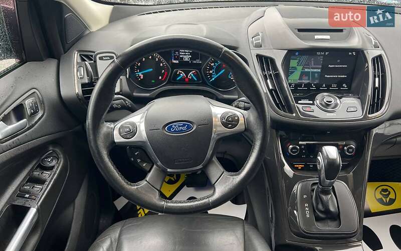 Внедорожник / Кроссовер Ford Escape 2015 в Ивано-Франковске
