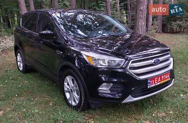 Позашляховик / Кросовер Ford Escape 2017 в 