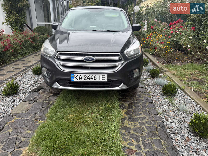 Ford Escape 2017