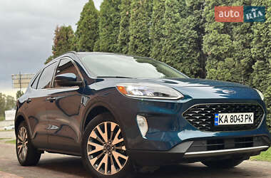Позашляховик / Кросовер Ford Escape 2020 в 