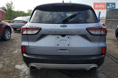 Внедорожник / Кроссовер Ford Escape 2022 в 