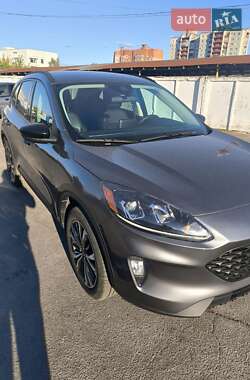 Позашляховик / Кросовер Ford Escape 2021 в Сумах