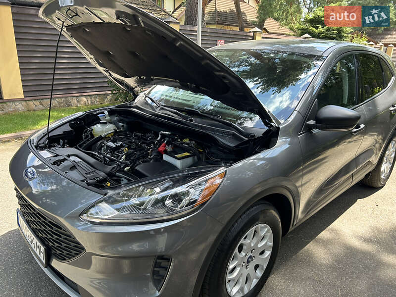 Внедорожник / Кроссовер Ford Escape 2022 в Киеве