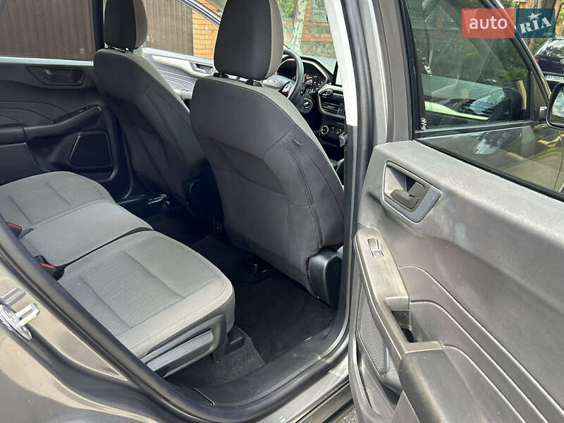 Внедорожник / Кроссовер Ford Escape 2022 в Киеве